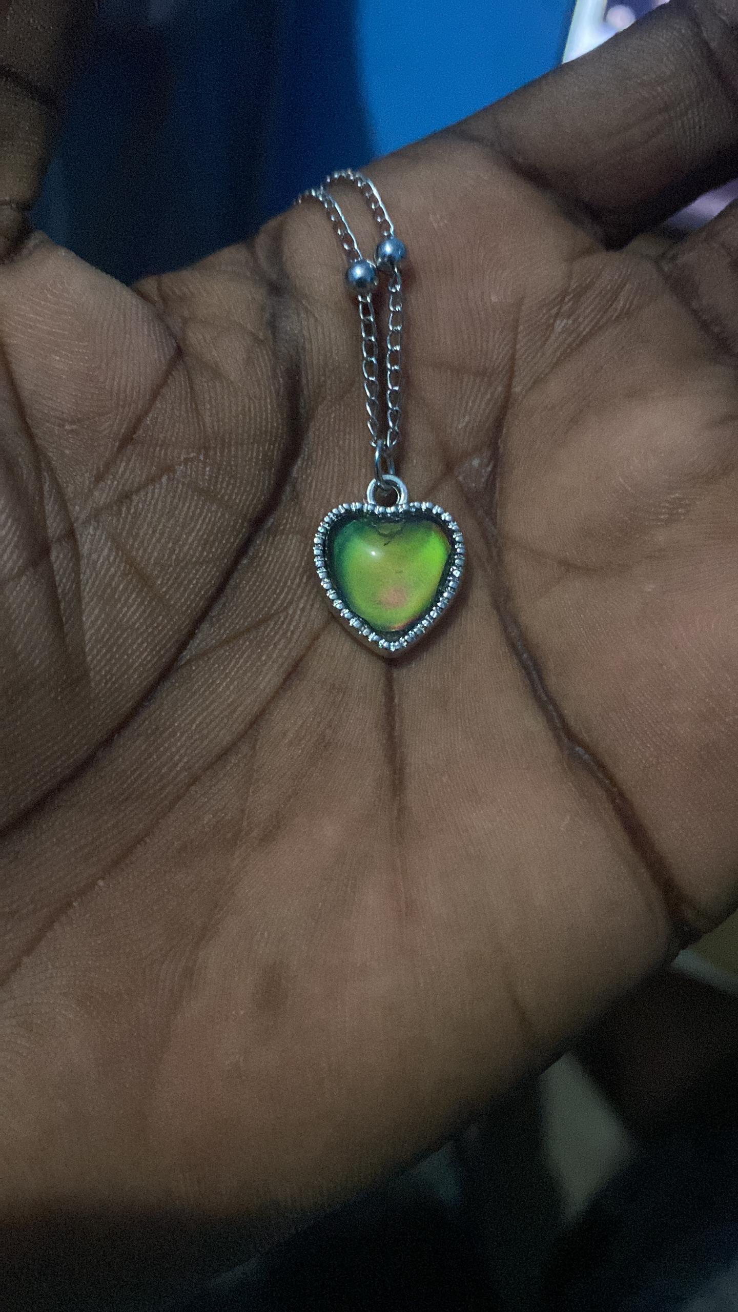 Collier d'humeur en coeur