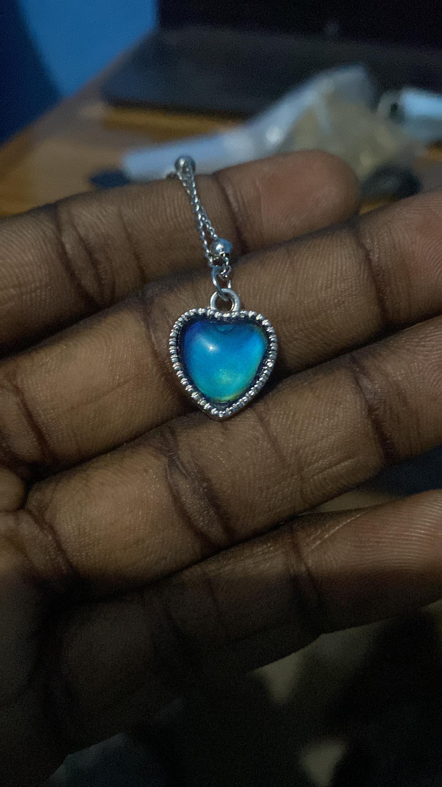 Collier d'humeur en coeur