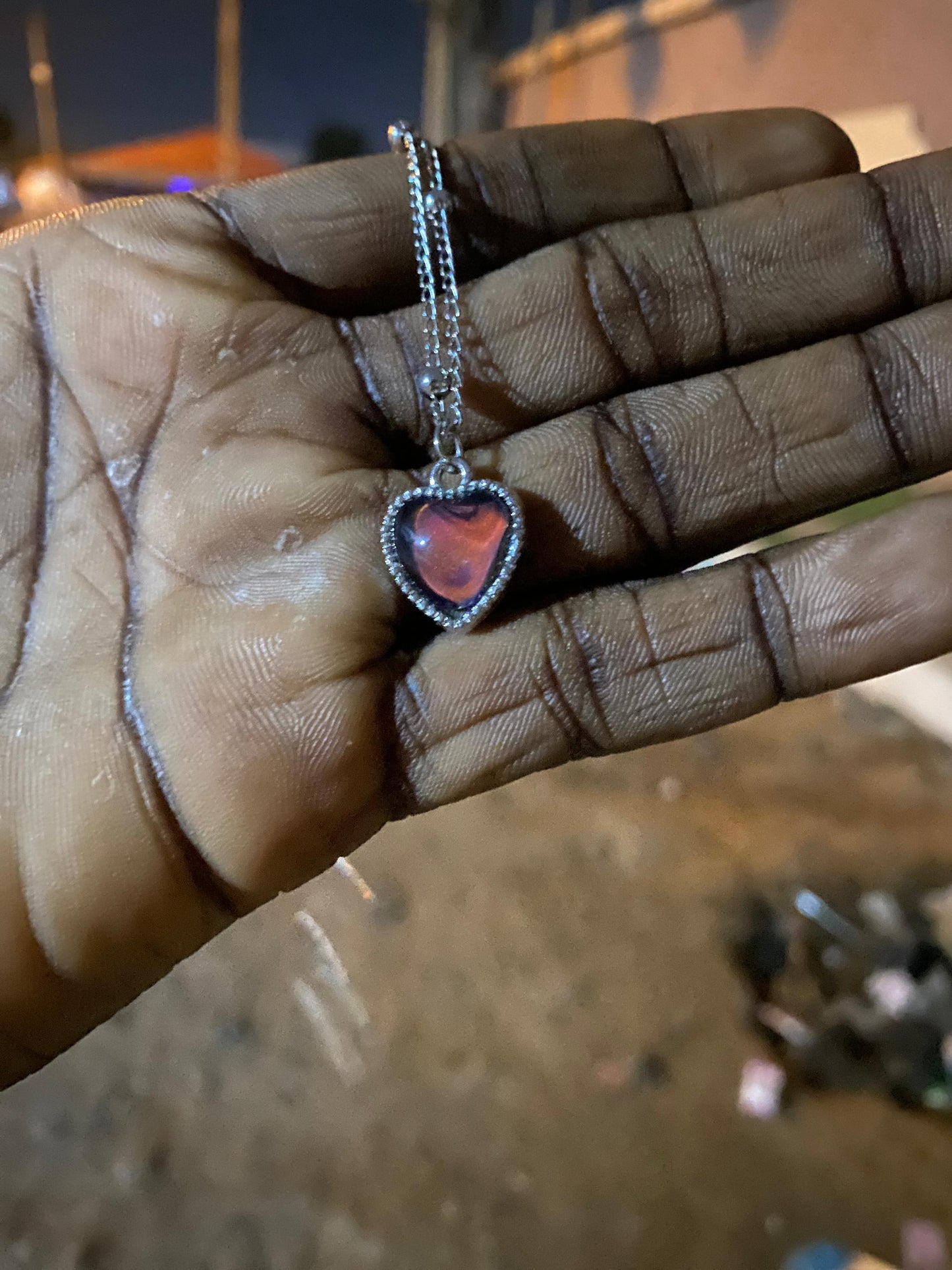 Collier d'humeur en coeur
